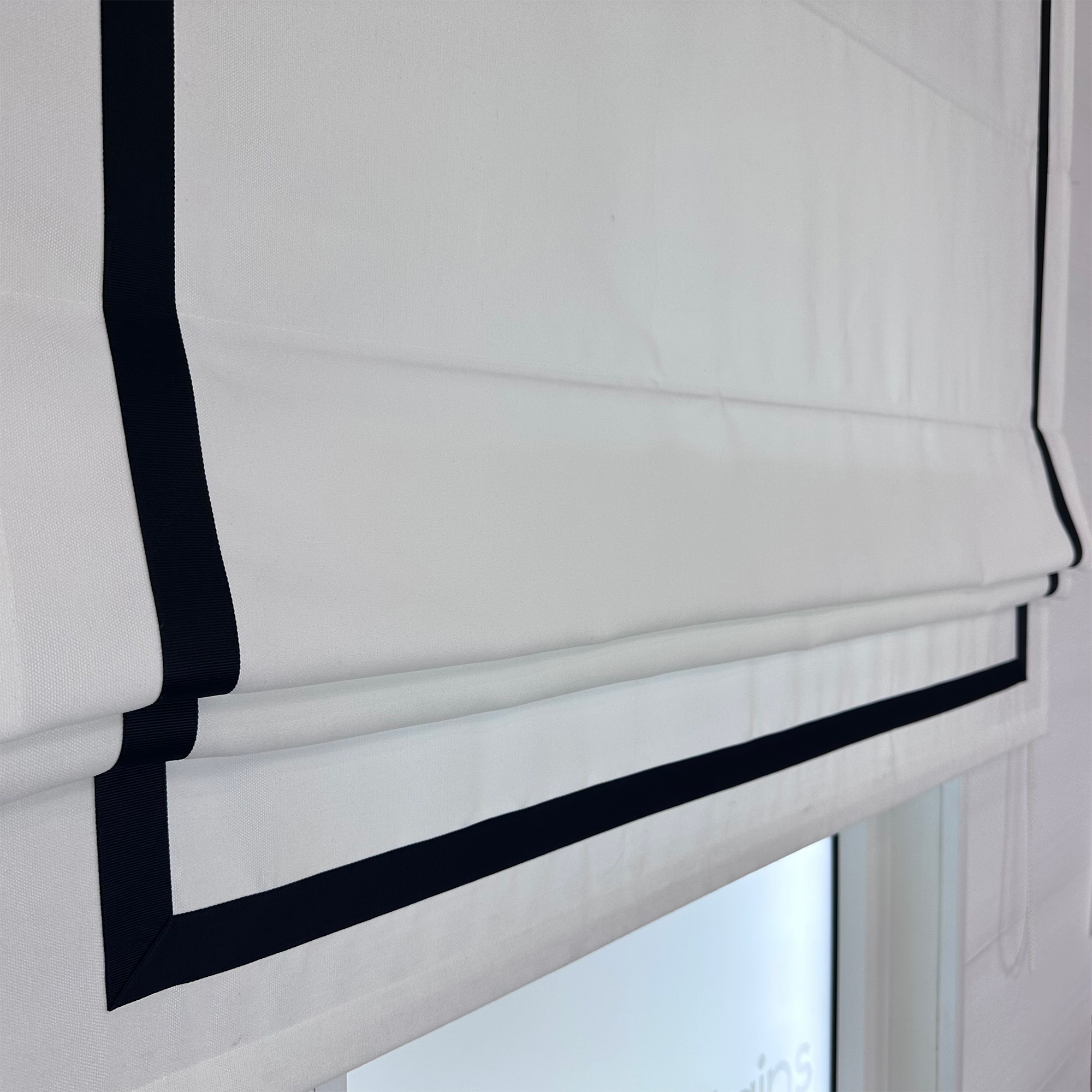 Римская штора Canvas White Snow Frame