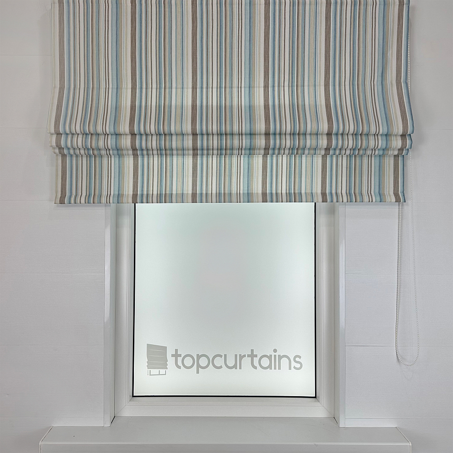 картинка Римская штора Candy Stripes голубая от магазина Topcurtains