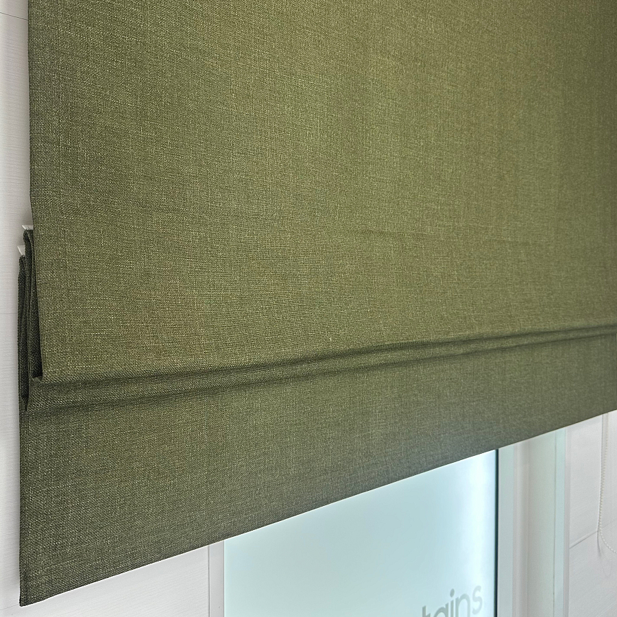 картинка Римская штора Inspire Elegance темно-зеленая от магазина Topcurtains