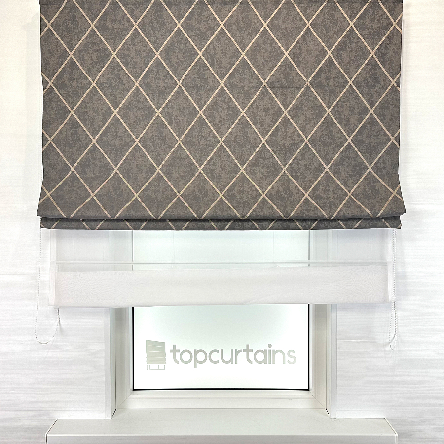 картинка Двойная римская штора Geometrics, коричневая от магазина Topcurtains