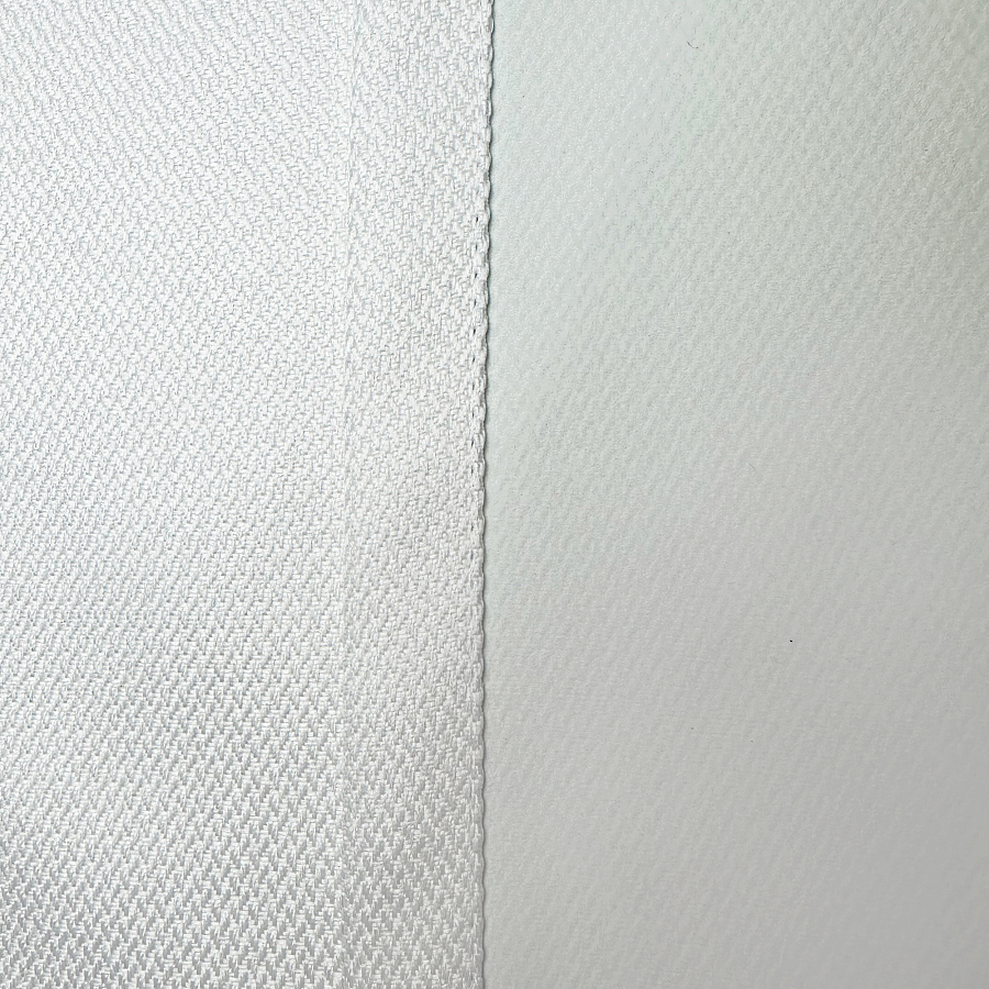 картинка Штора из белого блэкаута White Cover от магазина Topcurtains