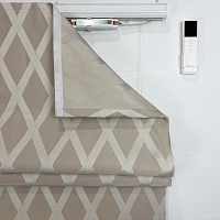 картинка Римская штора Crystal Glow бежевая с ромбами от магазина Topcurtains