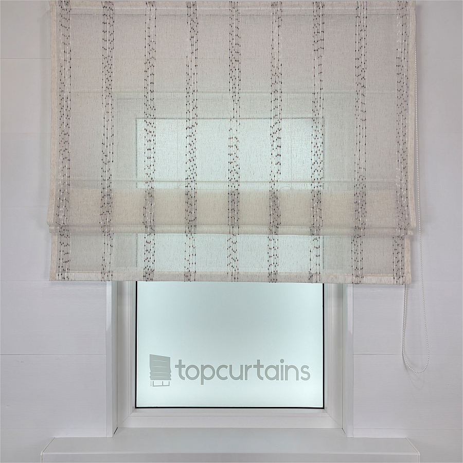 картинка Римская штора из бежевого прозрачного тюля Scandi light от магазина Topcurtains