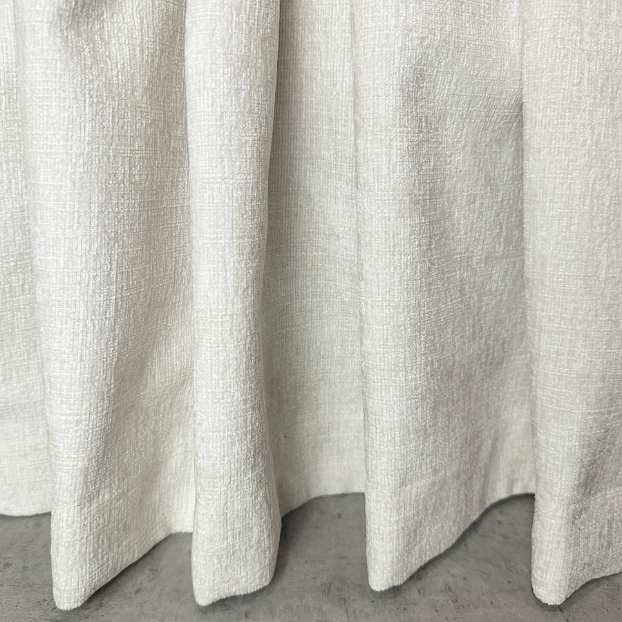 картинка Штора из белого шeнилла Chenille Milk от магазина Topcurtains