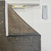 картинка Карниз для римских штор с электродвигателем A-OK 220V от магазина Topcurtains