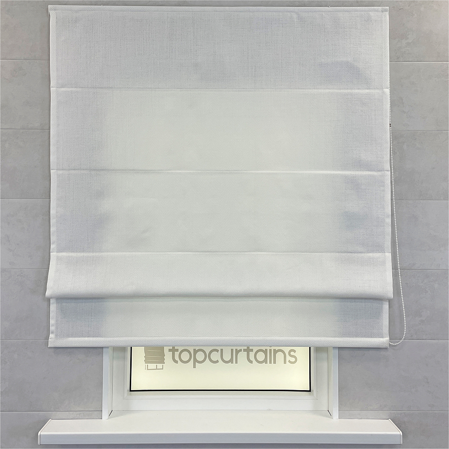 Римская штора белого цвета по индивидуальным размерам, от 40 до 250 см