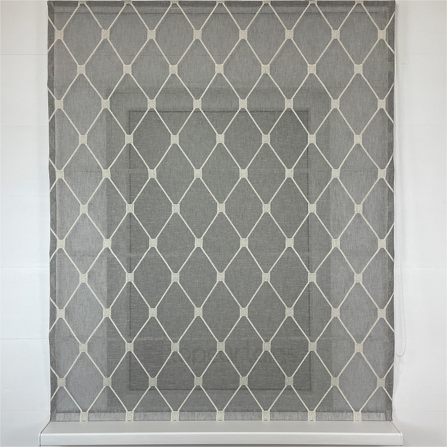 картинка Римская штора Geometrics Tulle  из серого льняного тюля с ромбами от магазина Topcurtains