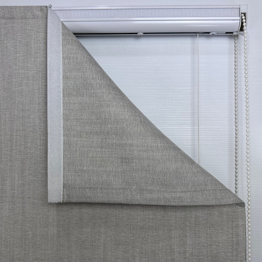 картинка Римская штора Perfection Line, бежево серая с тонким кантом от магазина Topcurtains