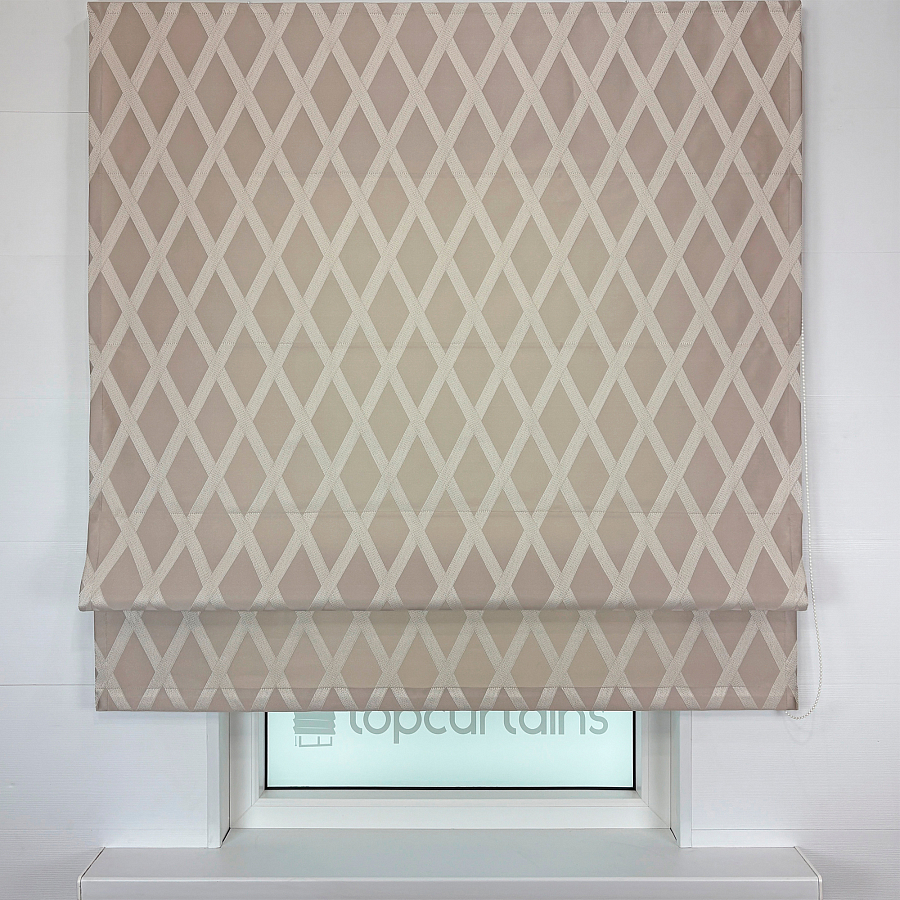 картинка Римская штора Crystal Glow бежевая с ромбами от магазина Topcurtains