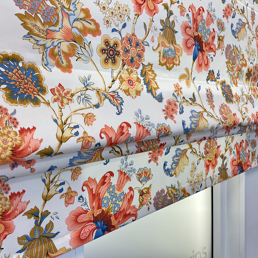Римская штора с ярким цветочным орнаментом Fairy Garden