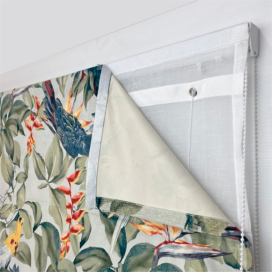 картинка Двойная римская штора Funny Parrots день и ночь от магазина Topcurtains