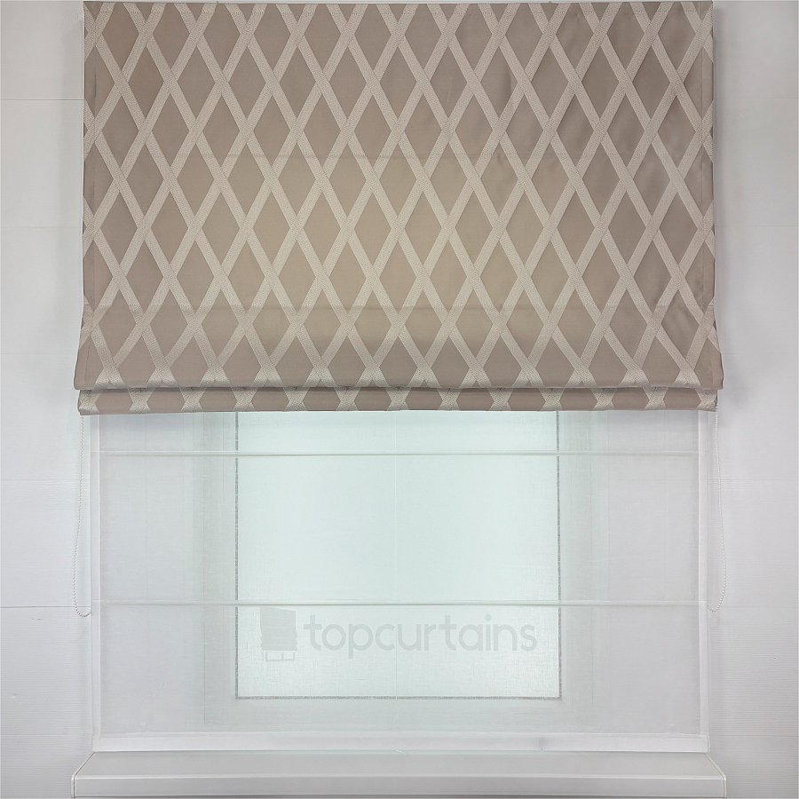картинка Римская штора день и ночь Crystal Glow бежевая с ромбами от магазина Topcurtains