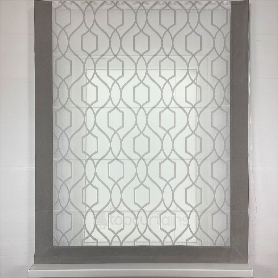 картинка Прозрачная римская штора Gray Lattice Frame с серым кантом от магазина Topcurtains